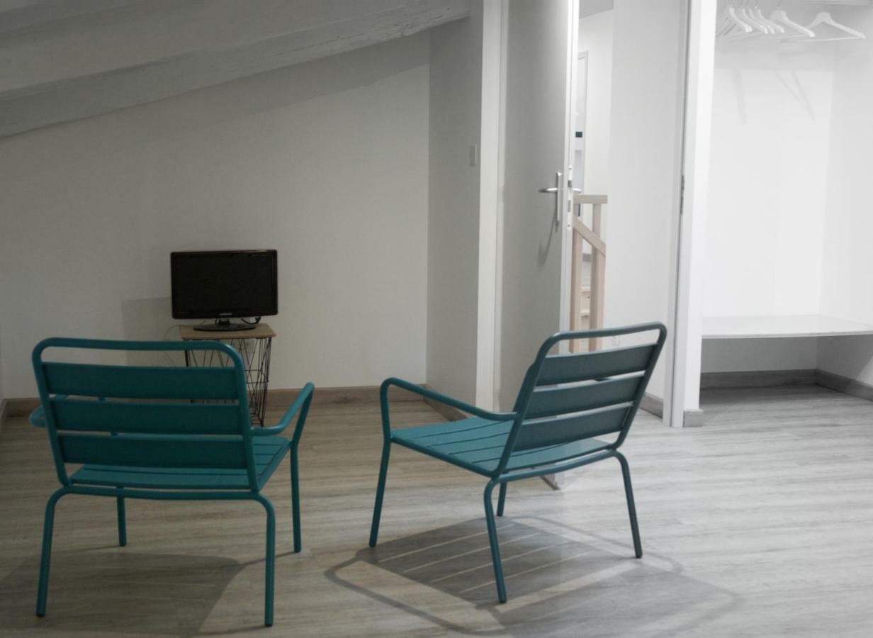 Gites Les Demeures De Valette Azay-le-Brule Εξωτερικό φωτογραφία